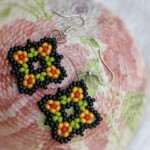 Mosaic black and yellow beaded earing