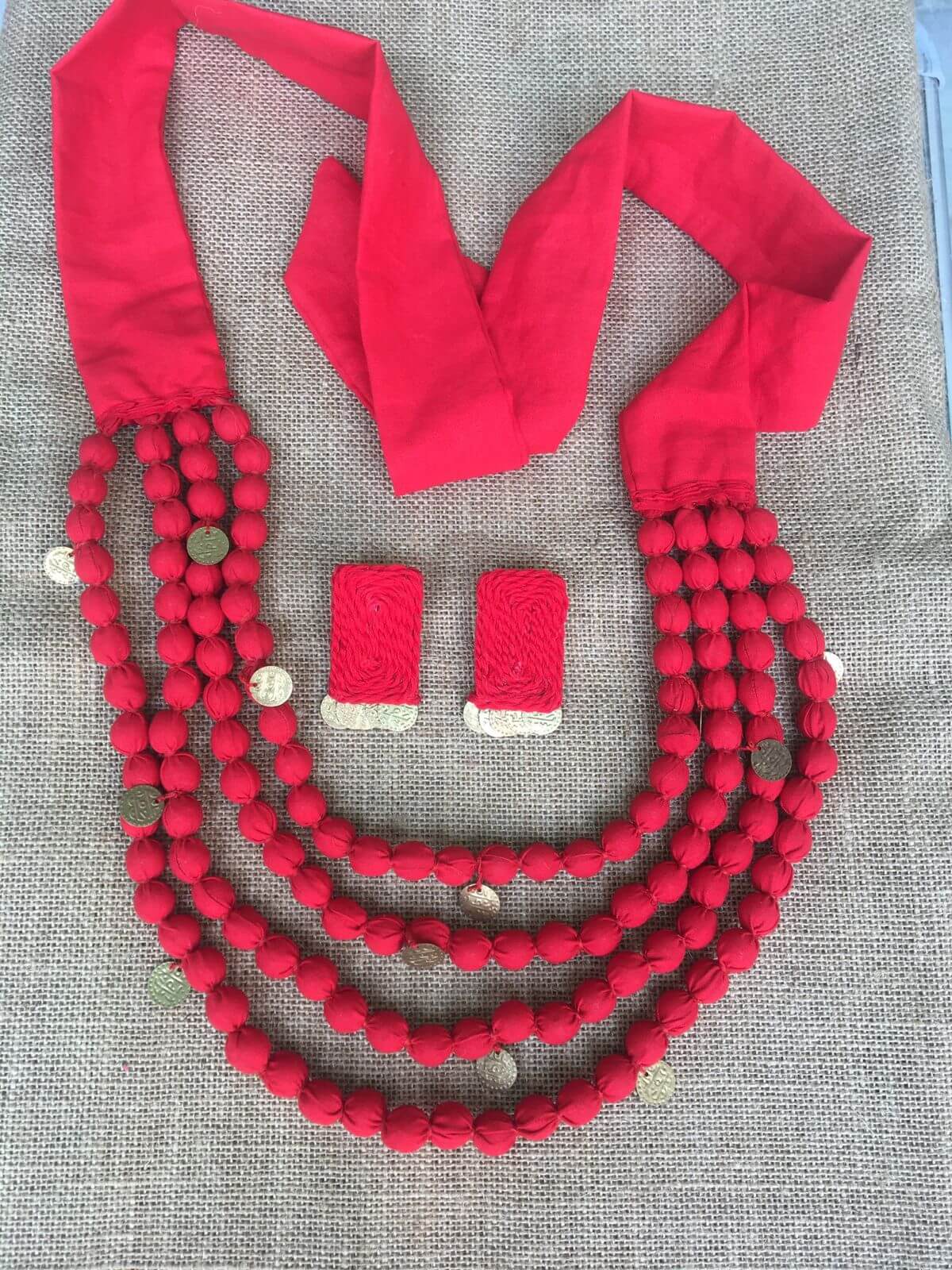 Red And White Beaded Necklace Set - Ruby Lane