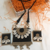 Aynaa Neckpiece with Jute and Kaudi with Earrings set