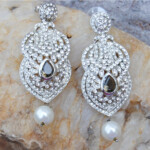 CRYSTAL EARRINGS WITH PEARL DROP