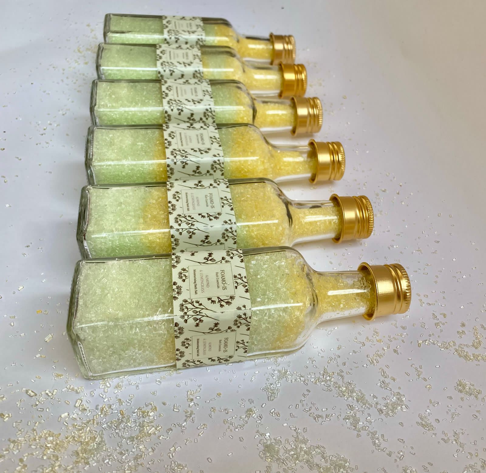 Moisturizing Bath Salt – Almond & Lemongrass