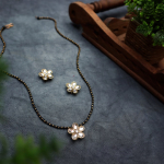 Flower Mangalsutra Necklace Set – Kundan