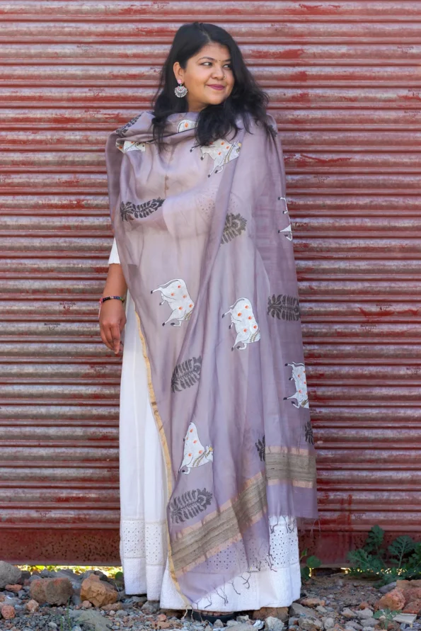 Pashu Handpainted Dupatta 937ca3f9 5e93 41e4 Adec 33e5cabd1f79 1024x1024@2x