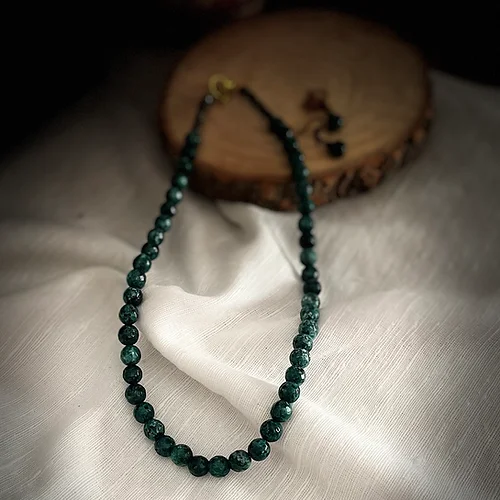 Monochromatic – Lava Beads Necklace