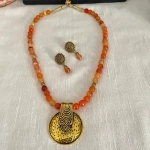 Illeana – Orange Agates Necklace Set