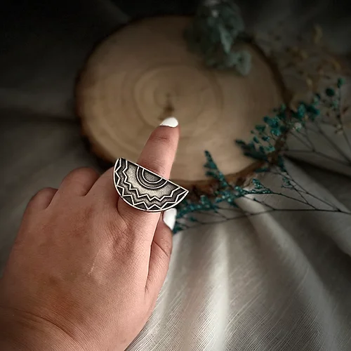 Jharokha – Blue Enamelled Ring