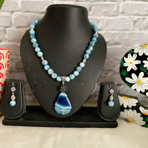 Monalisa – Agate Necklace Set (Blue)