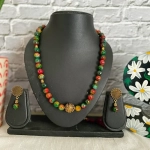 Gaea – Green-Brown Agate Necklace Set