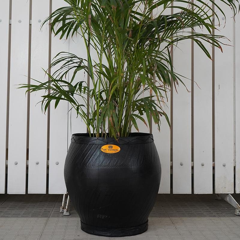 Large Pots – 18 Inches