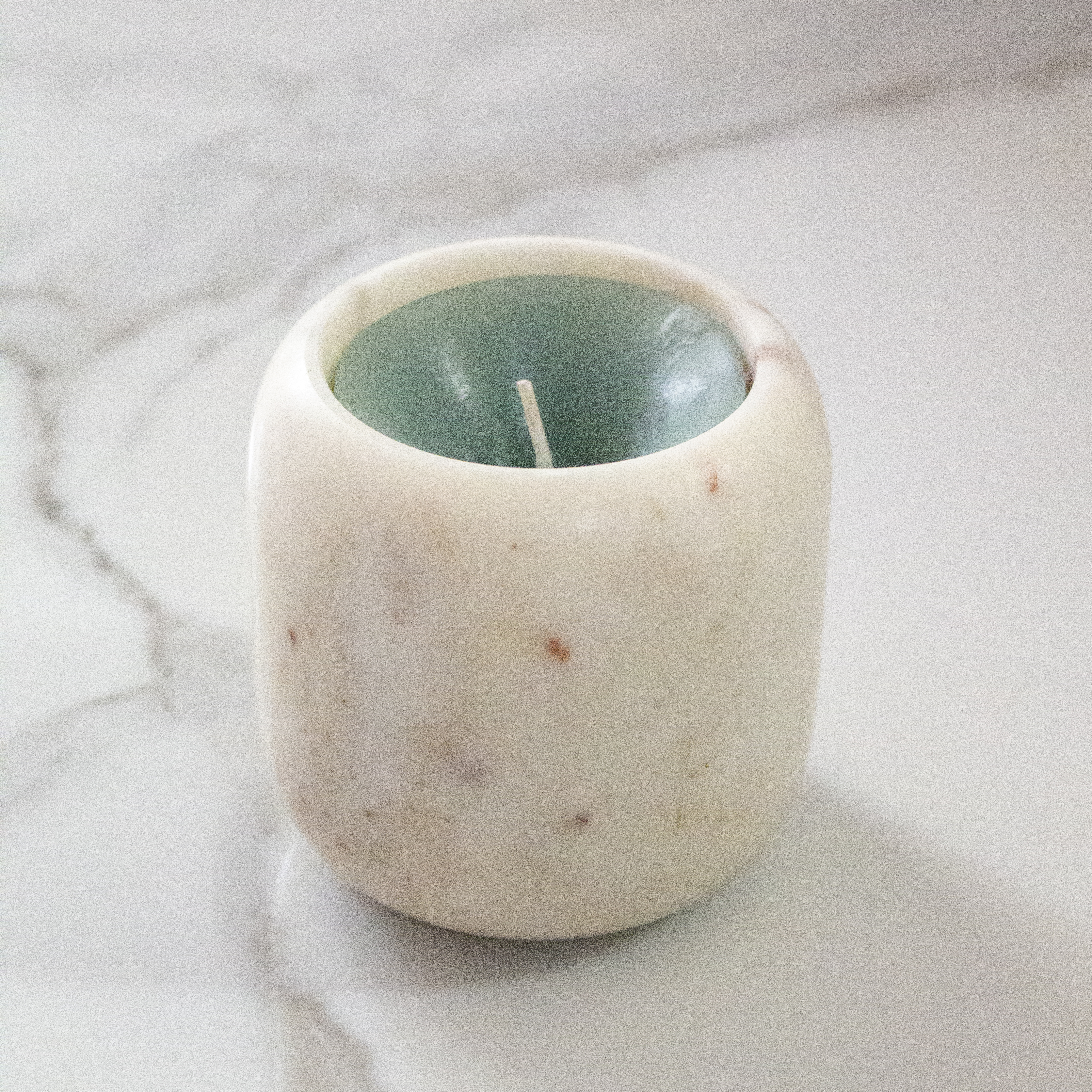 Aromatic Carrara Candle (8)