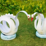 Swan planters set of 2