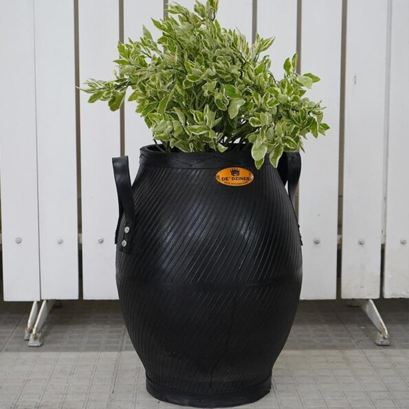 20 Inches Rubber Planter