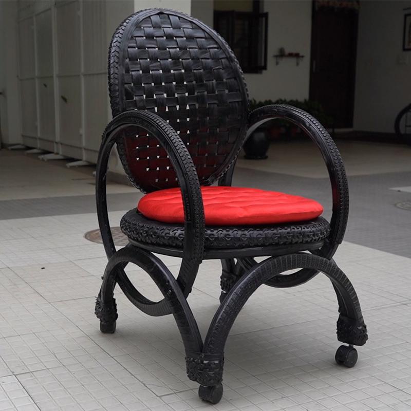 Arm Chair – With Wheels