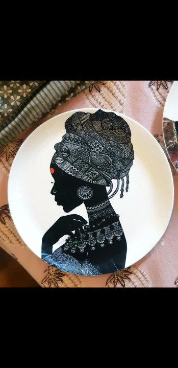 Ready to hang wall plates inspired by African beauties