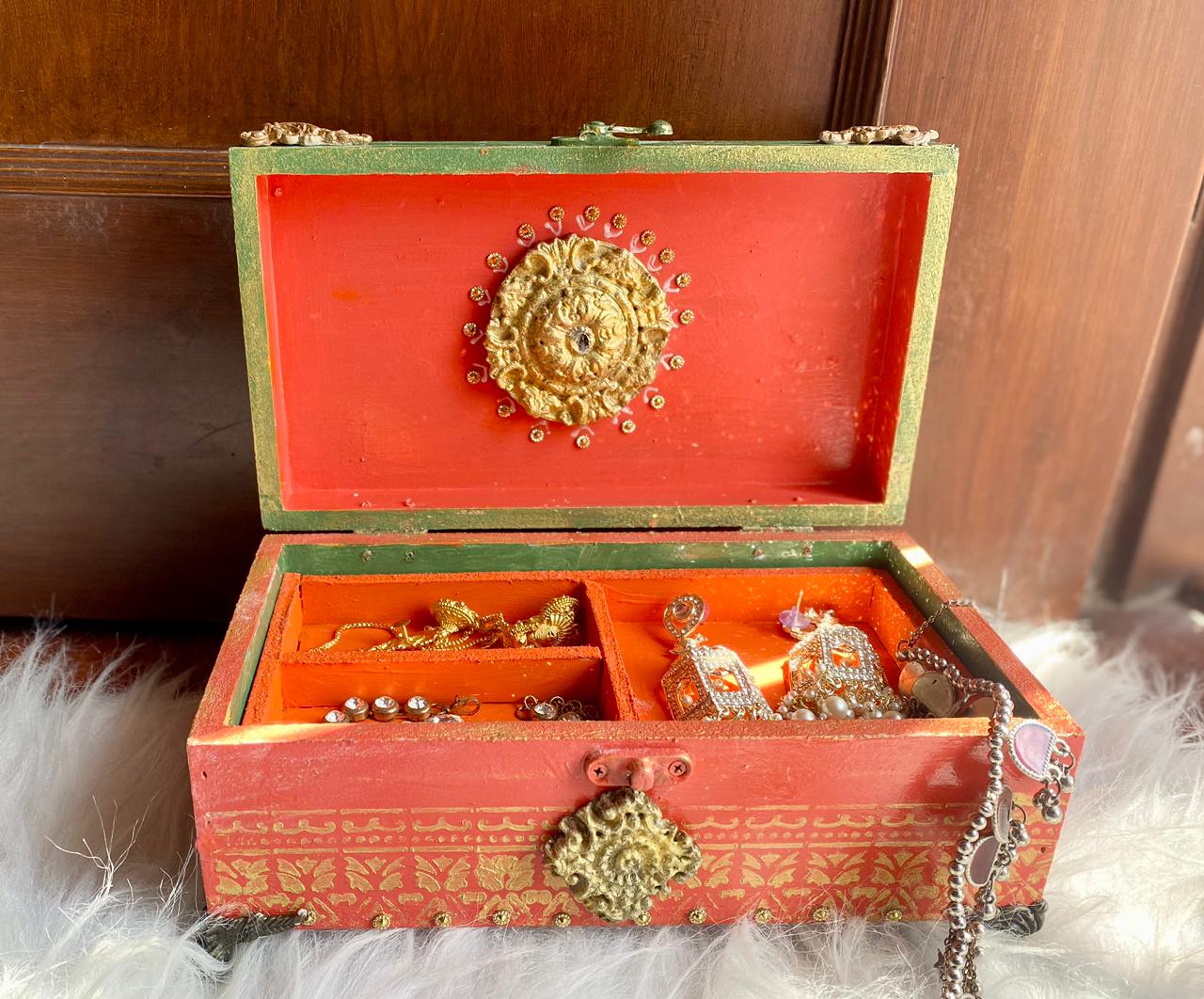 Green Jewellry Box. 1