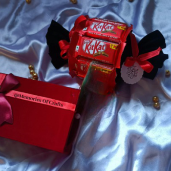 Hamper With Candy Box