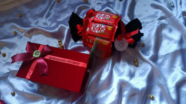 Hamper With Candy Box