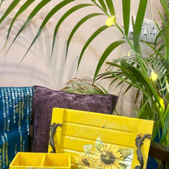 Cutlery Holder and sunflower tray