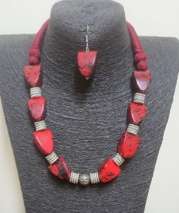 Boho Red Necklace with Silver Touch