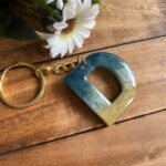 Resin keychain – Alphabet D Beach Effect