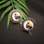 Round peacock studs -1