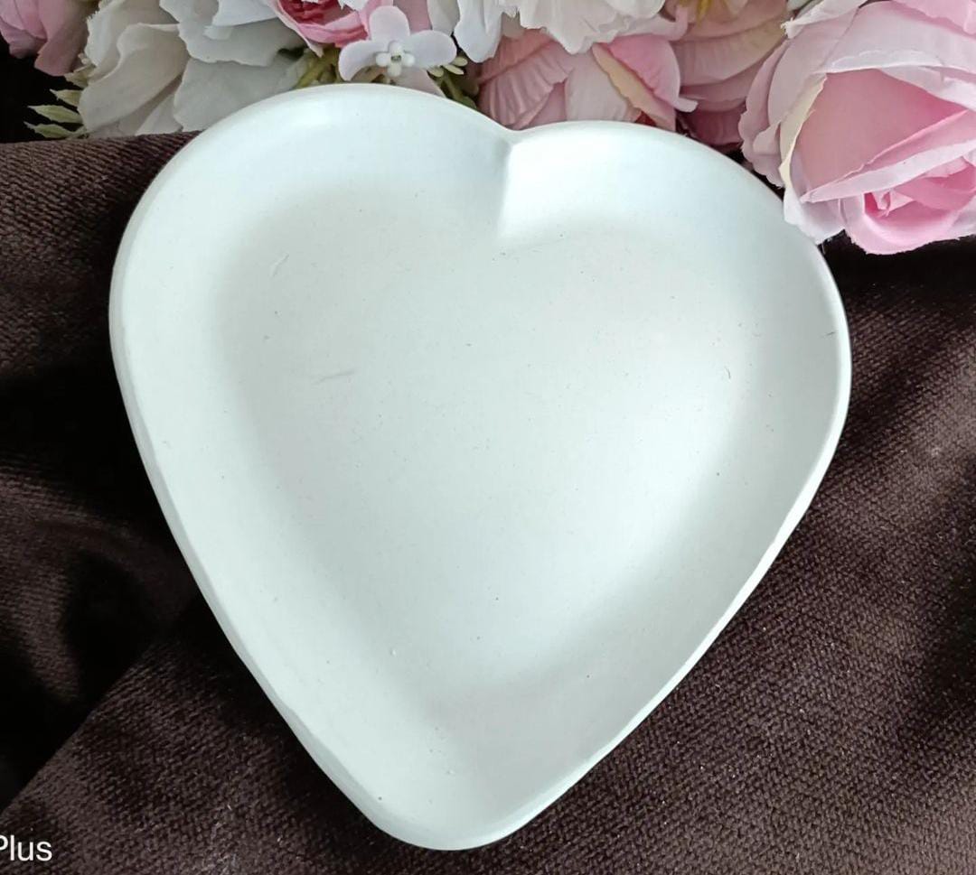 White Heart Shape Trinket
